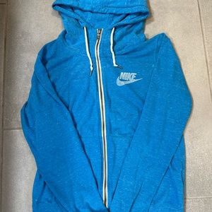 Woman’s Medium Nike Sweatshirt